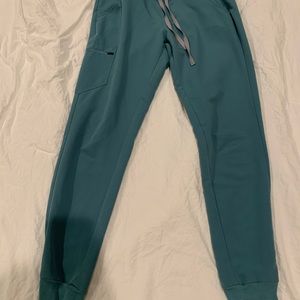 Figs Hydrogreen Zamora jogger